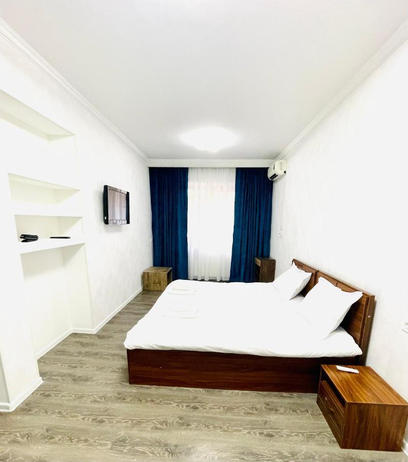 Quality Inn Tbilisi Exterior photo