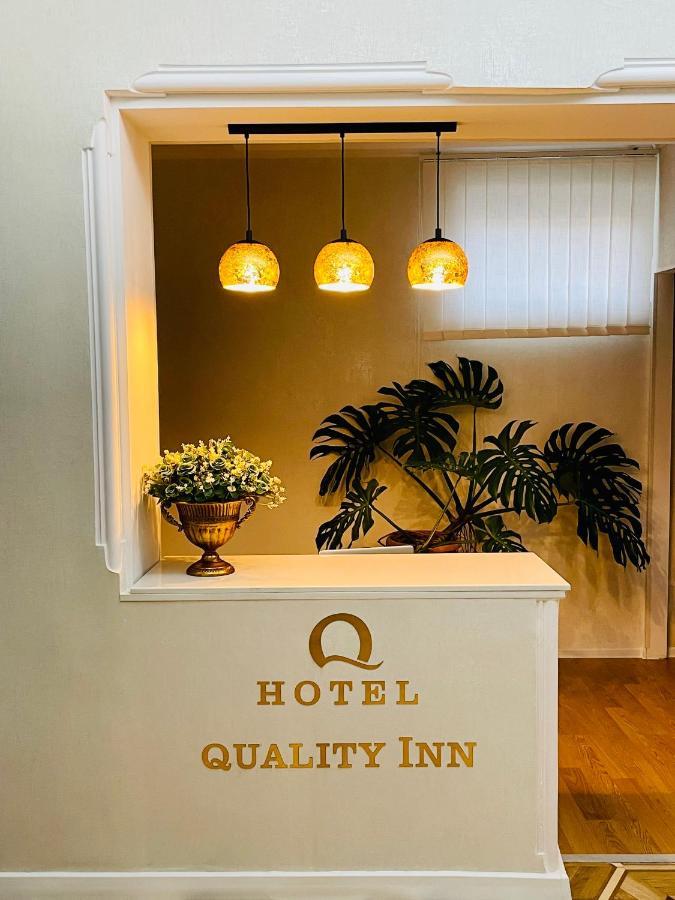 Quality Inn Tbilisi Exterior photo
